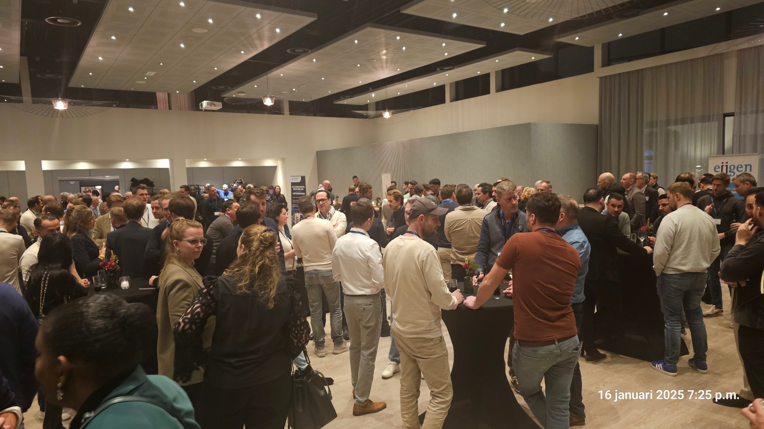 Eigen foto van de bijeenkomst